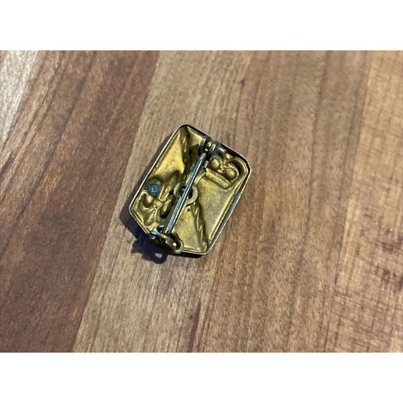 Military Memorabilia England Crest Vintage Tack Pin T-4330 - Picture 3 of 3